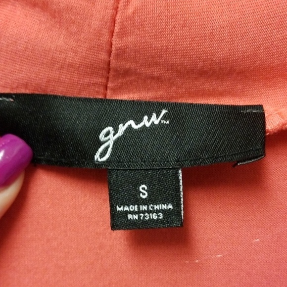 3/$25 GNW Coral Collarlees Tunic Tank - Small - Picture 4 of 5
